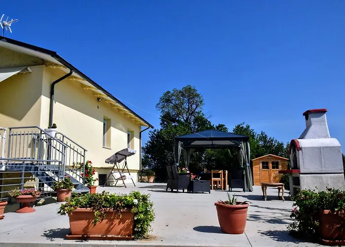 Pensión Secitrovi Fano