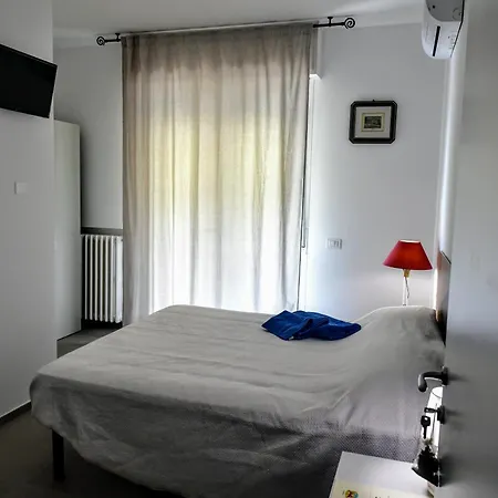 Secitrovi Guest house *